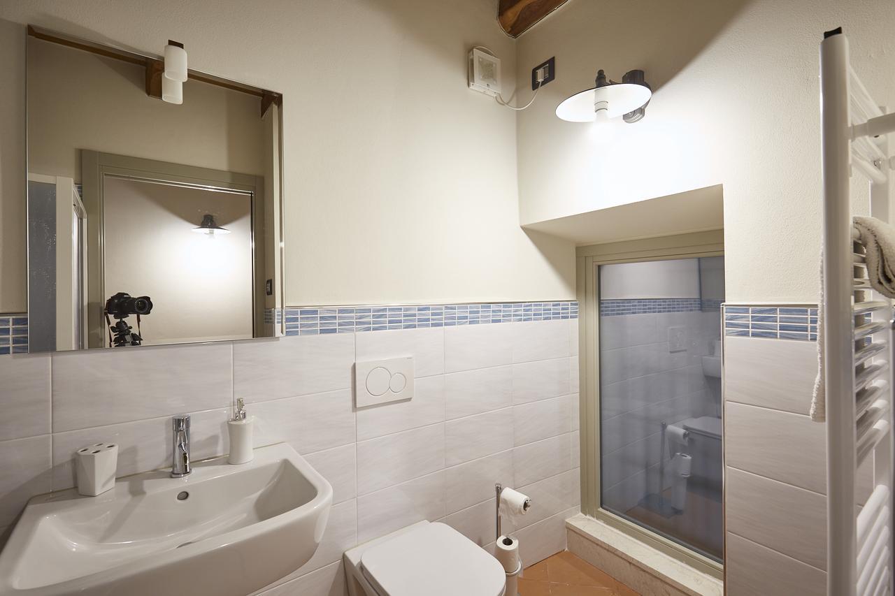 Monasterolo del Castello Palazzo Eleonora Bed & Breakfast エクステリア 写真